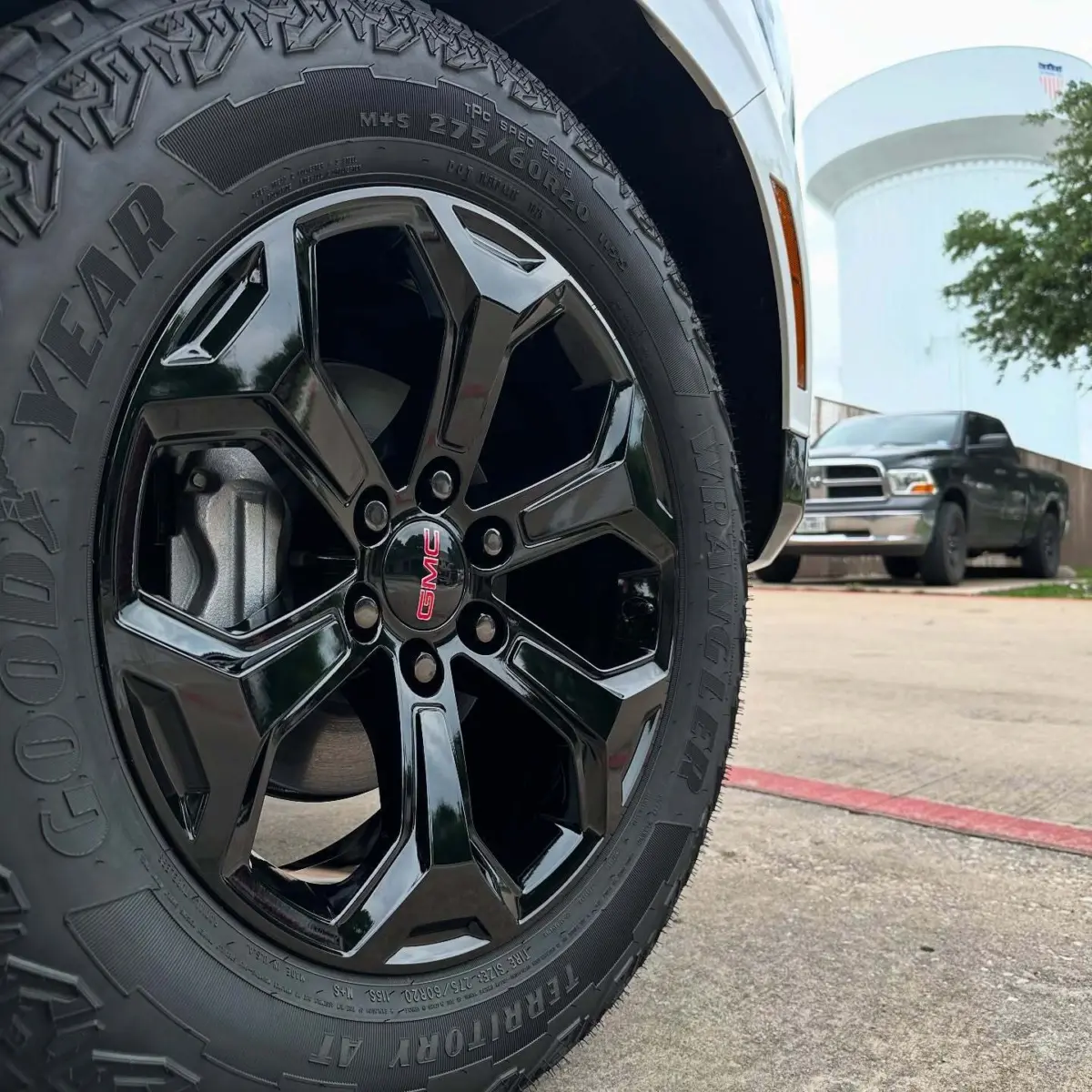 2025 GMC Yukon AT4 wheels powder coated Wet Black