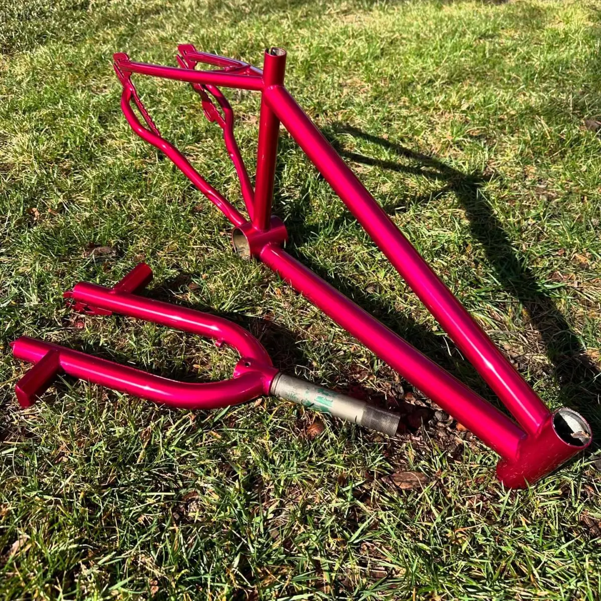 Bicycle frame refinished in Illusion Pink