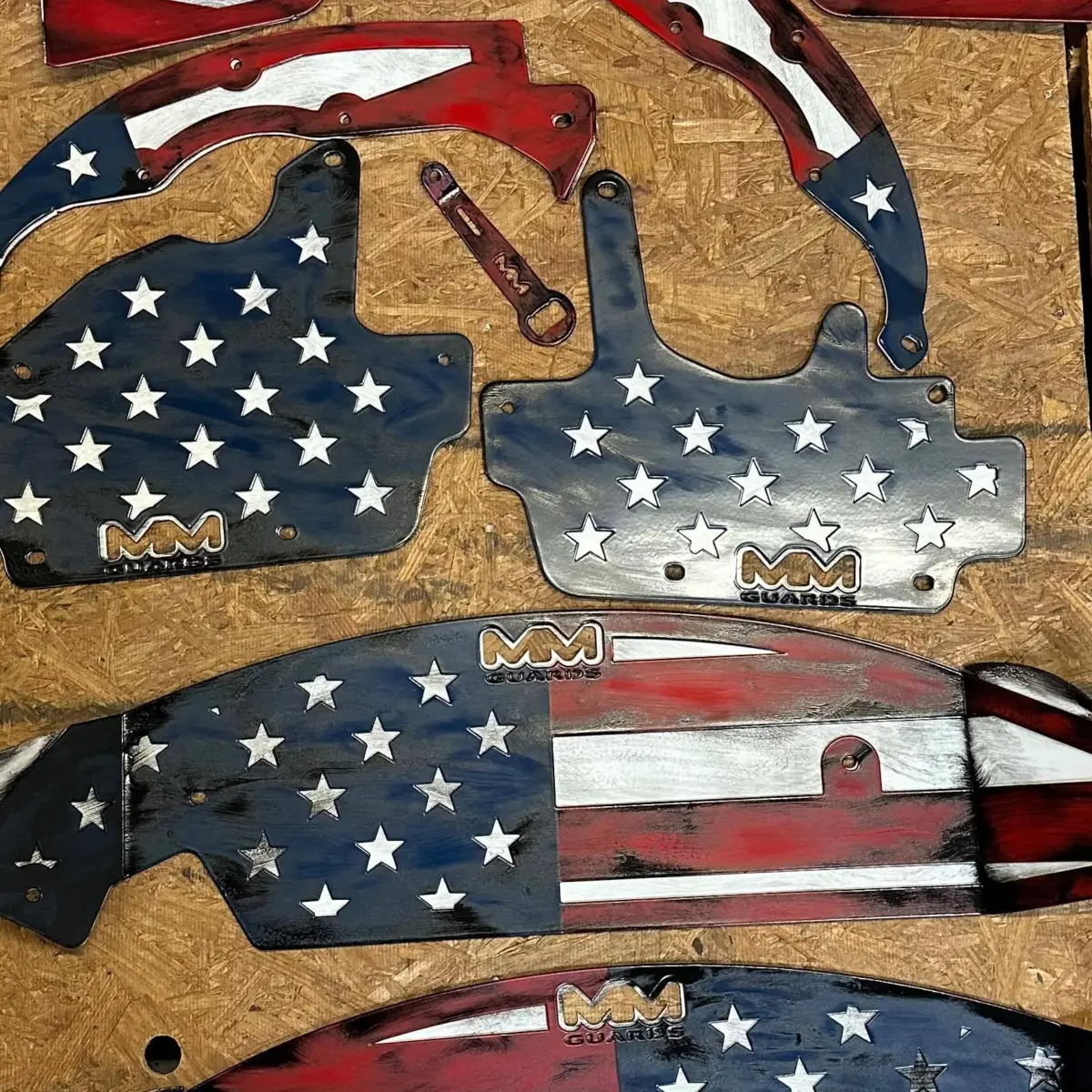American flag theme powder coated on these inner fender liners for @_olguincustombuilders. The perfect addition to a veteran-owned work truck! Thank you for your service Nate!