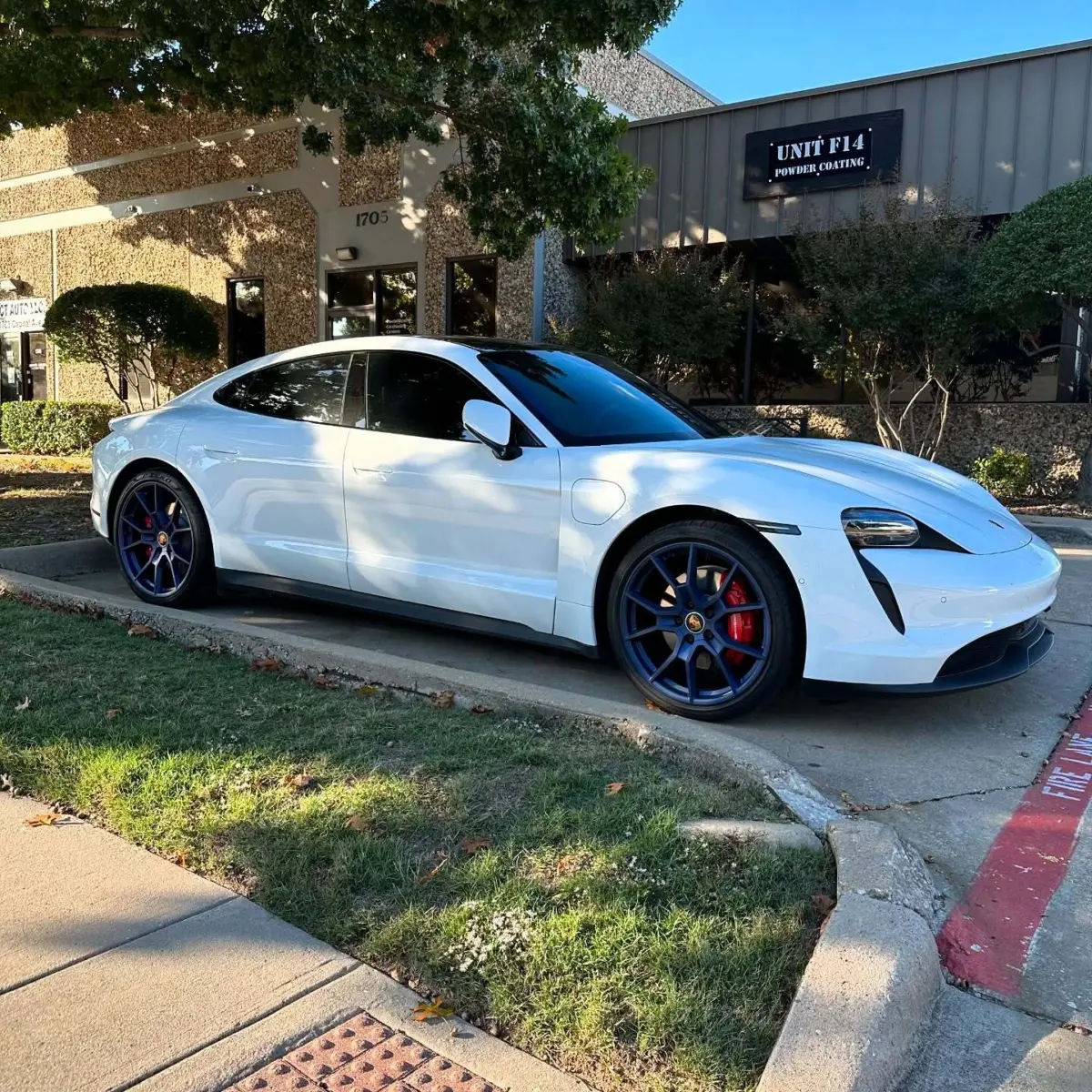 Porsche Taycan wheel powder coated Avery Blue Metallic