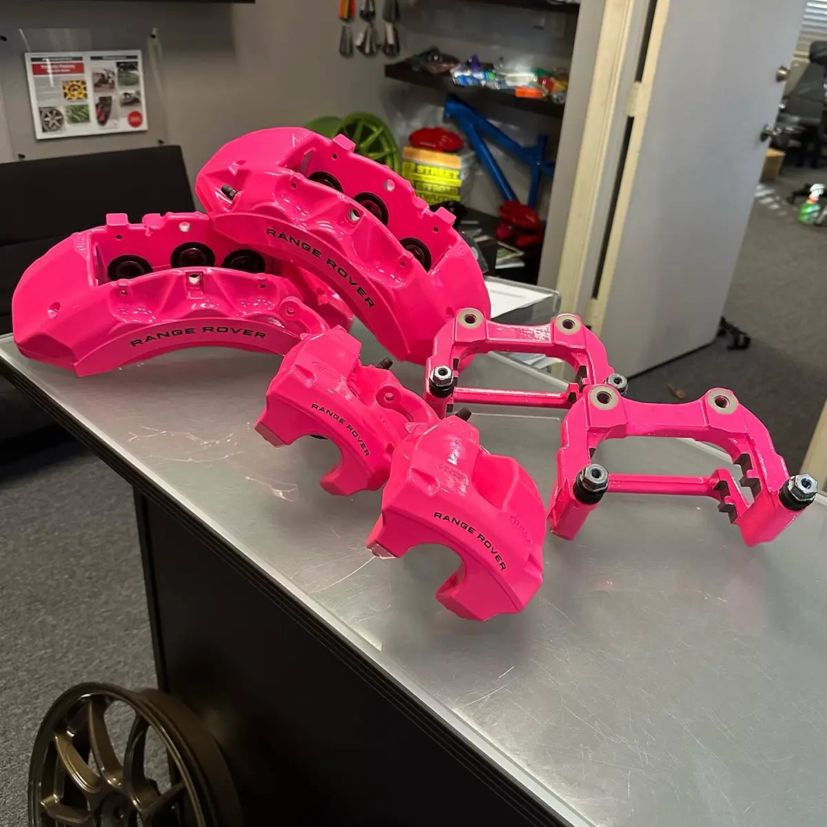 Brake calipers rebuilt and powder coated Sassy with High Gloss Clear for @landroverdfw