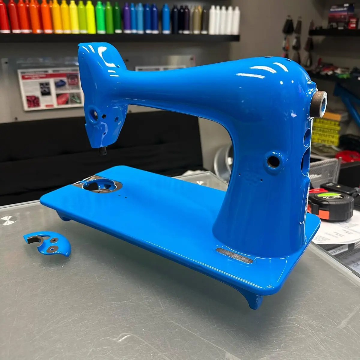 Singer sewing machine refinished in Playboy Blue