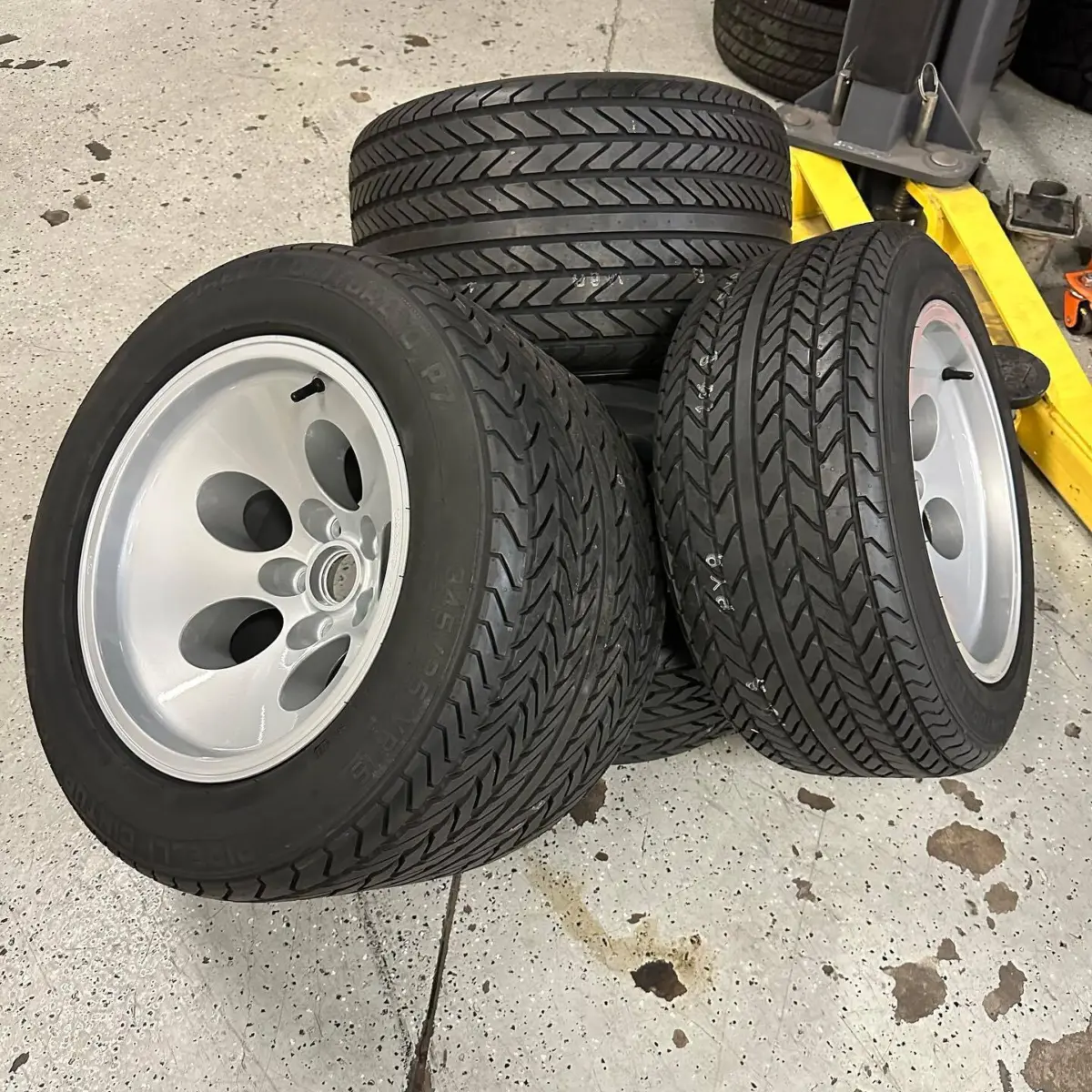 Lamborghini and Porsche wheels refinished in Tin Can with High Gloss Clear