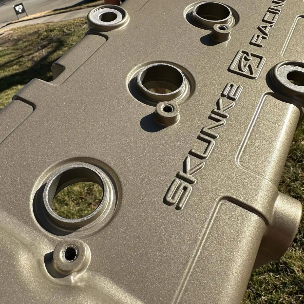 Honda K5 Valve Cover refinished in Titanium Gold with Fog Clear