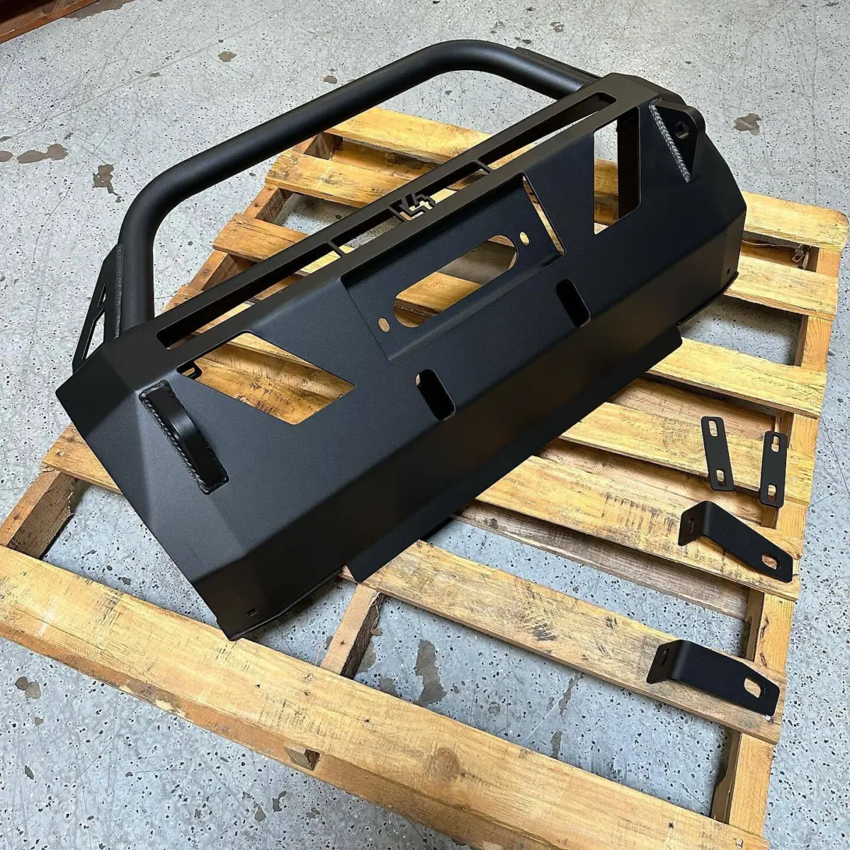 C4 Fab Lo-Pro Toyota 4 runner bumper sandblasted and powder coated with a Zinc Primer and HD Texture Black