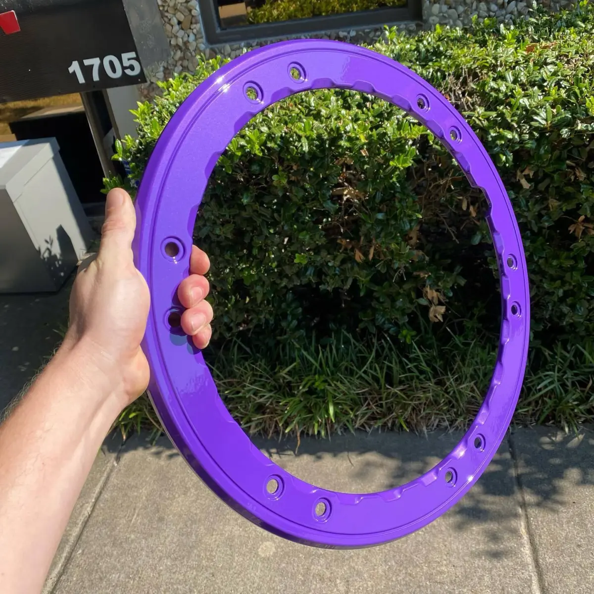 Beadlocks and tow-hooks refinished in Crimson Purple with High Gloss Clear