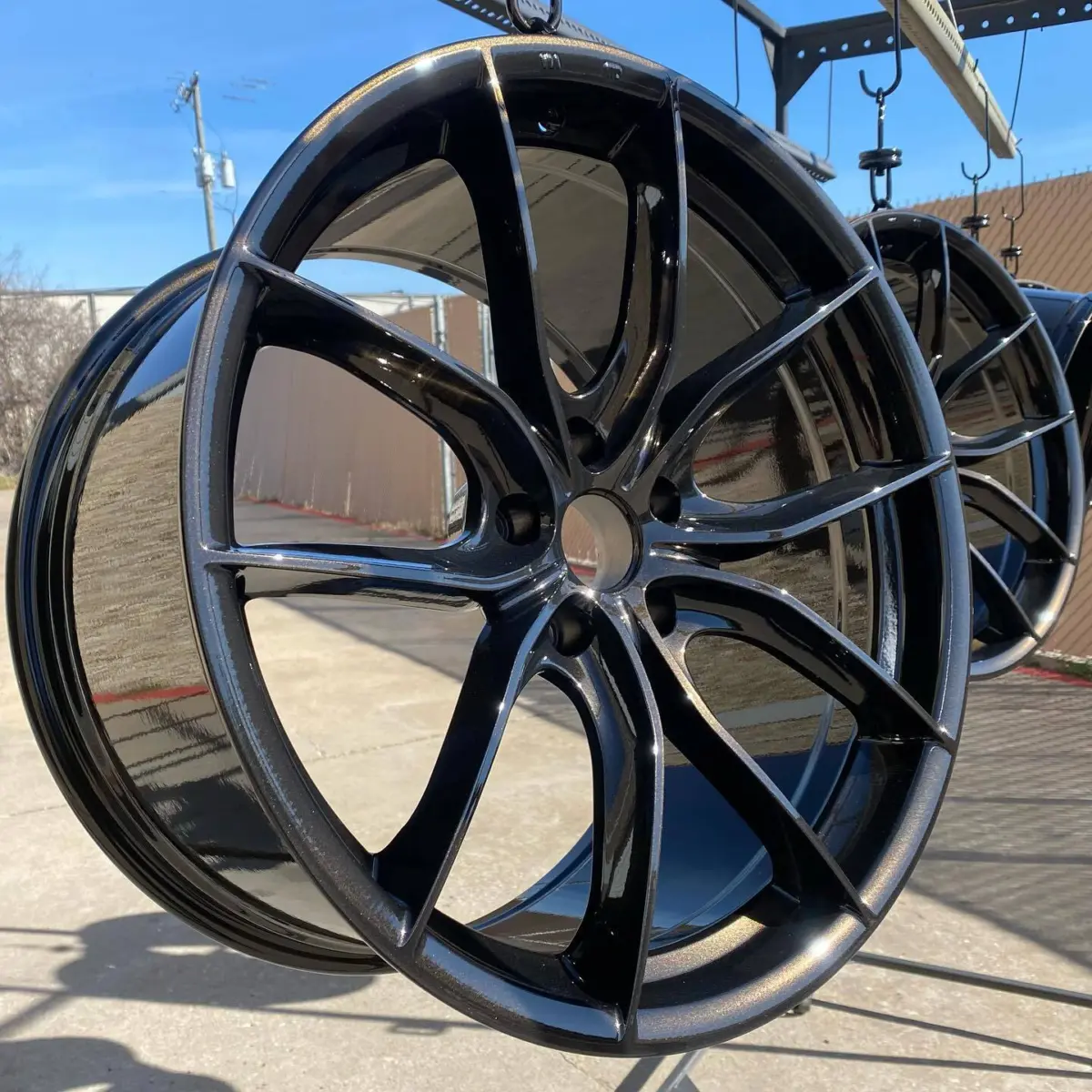 Wheels refinished in @prismaticpowders Bronze Metallic