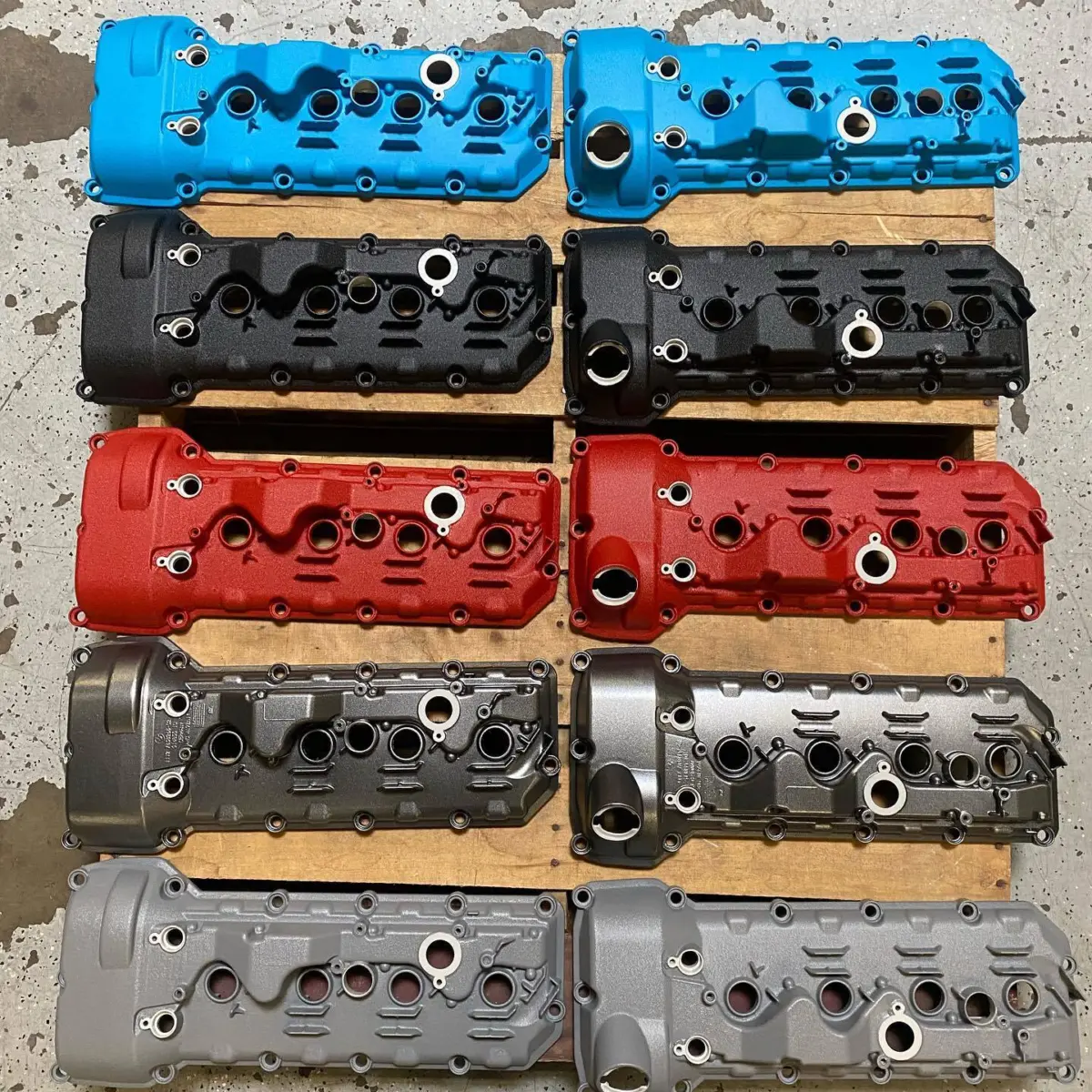 BMW M3 S65 valve covers refinished for @mporium_bmw