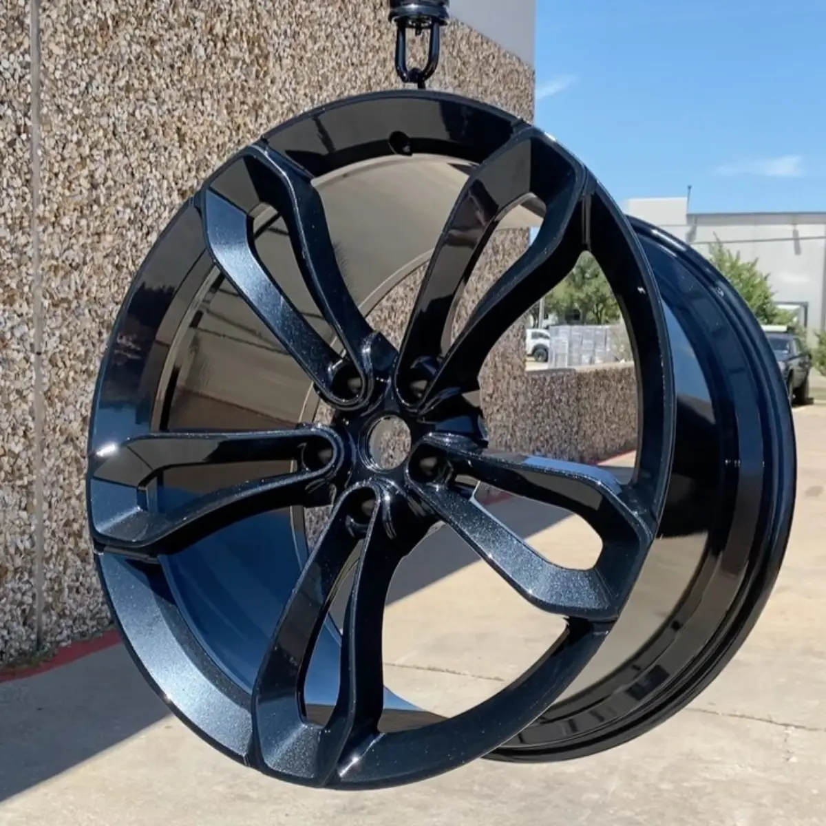 Mclaren wheels refinished in Black Metallic with High Gloss Clear for @jp_euro