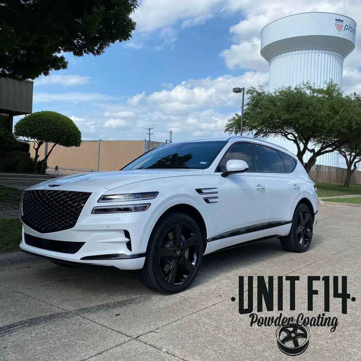 2020 Genesis GV80 wheels refinished in Super Mirror Black and ceramic coated, sent over by our partners @the_detail_lab_tx