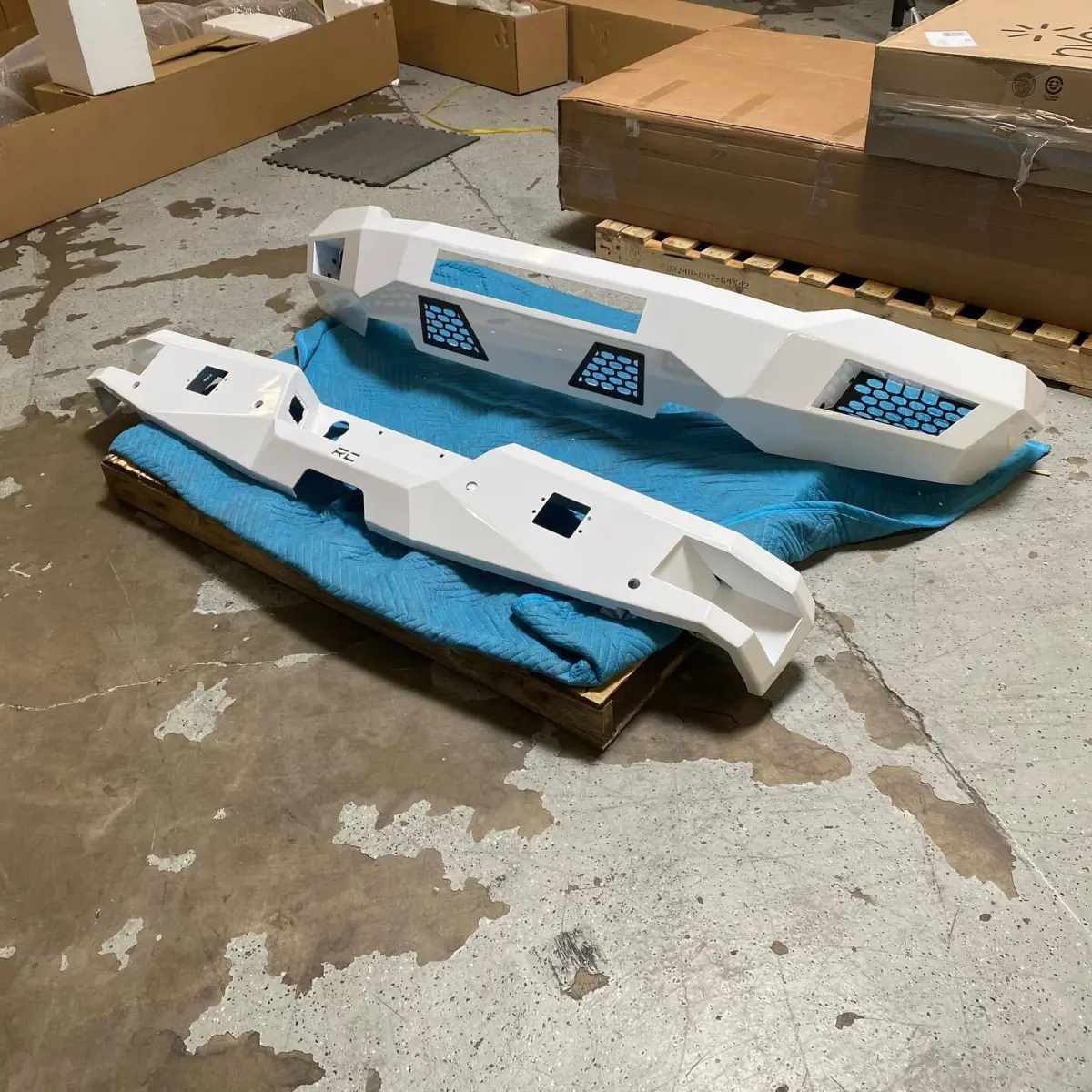 Rough Country bumpers refinished in High Reflective White