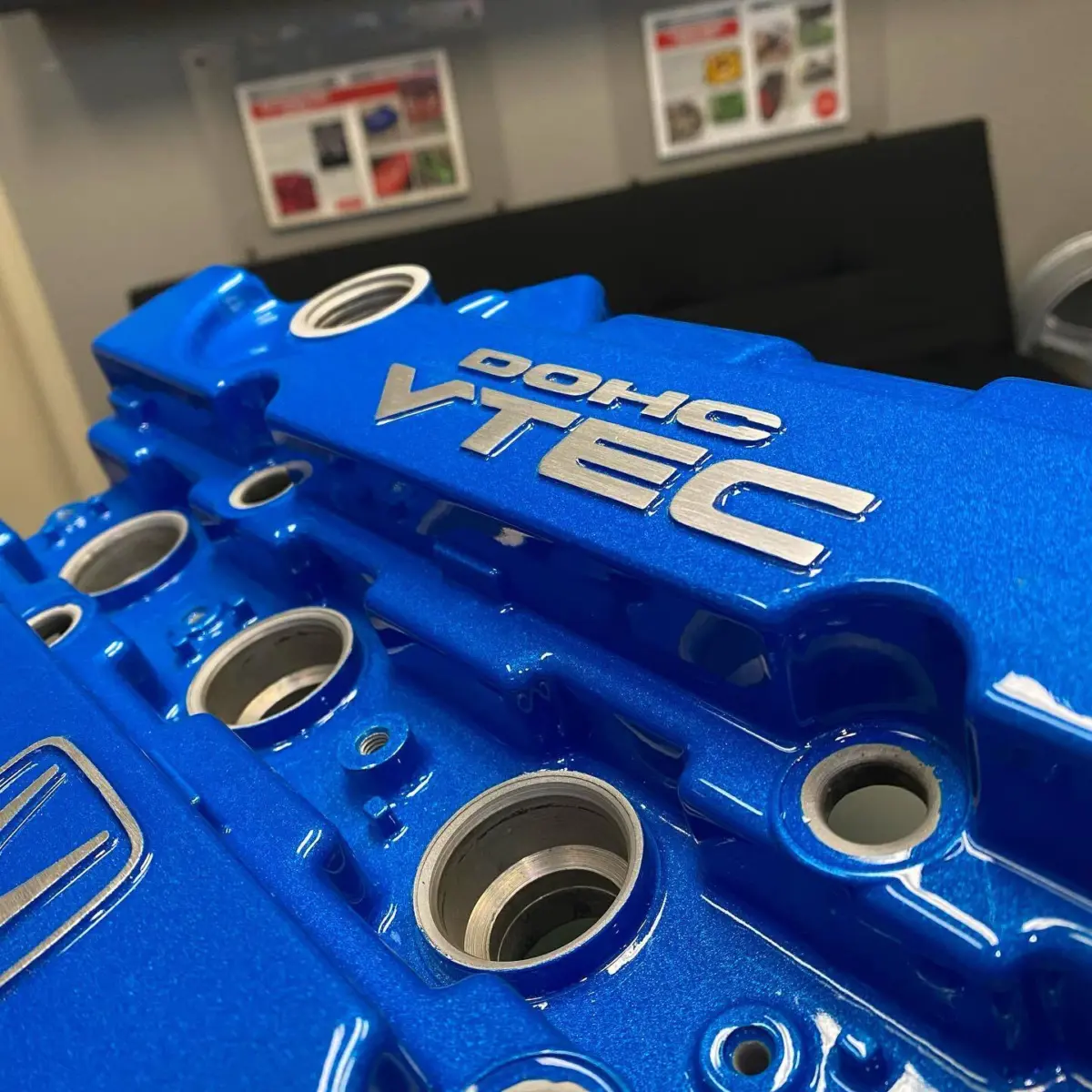 Honda B series valve cover refinished in Illusion Lite Blue with brushed logos for @dc2envy