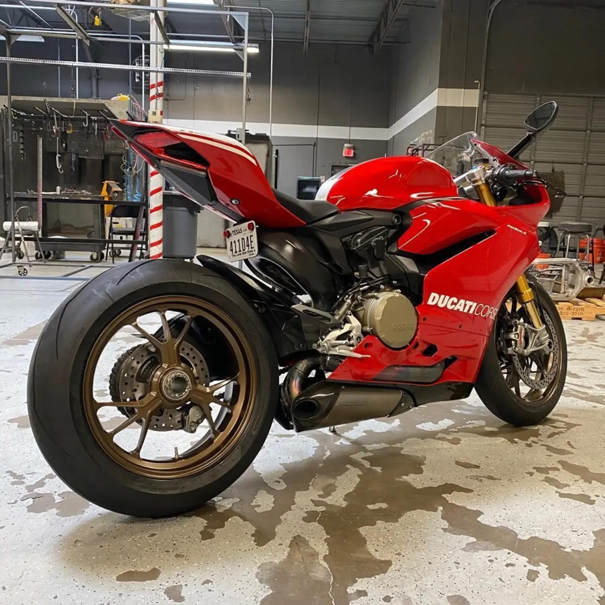 2015 Ducati Panigale 1199r wheels refinished in a Soft Golden Bronze