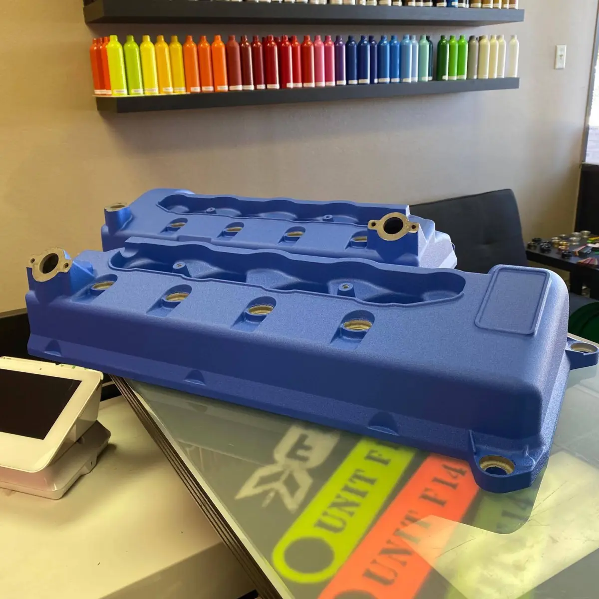 Ford GT valve covers refinished in Ford Texture Blue