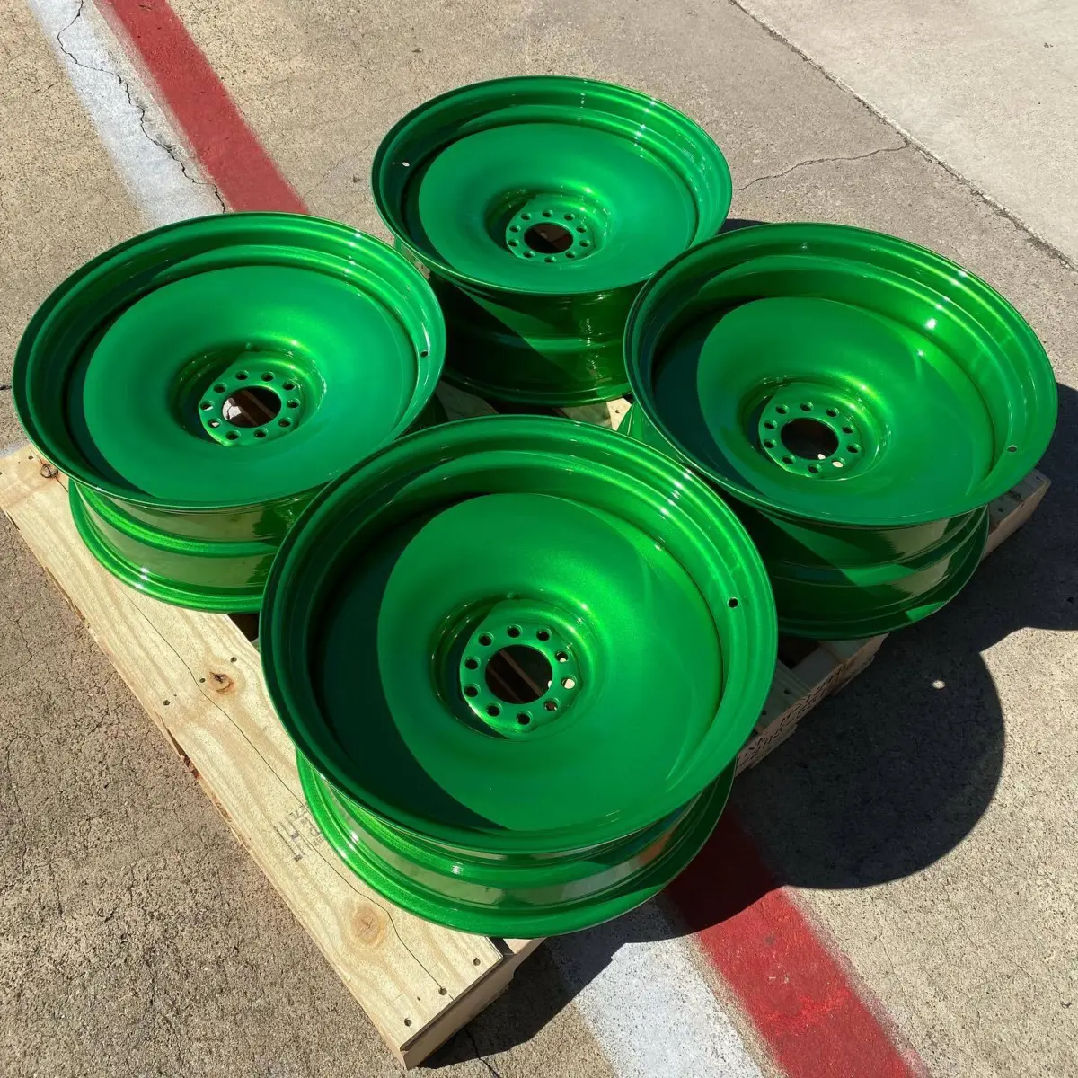 20” Detroit Steel Wheels refinished in Illusion Green Ice for @inked5150