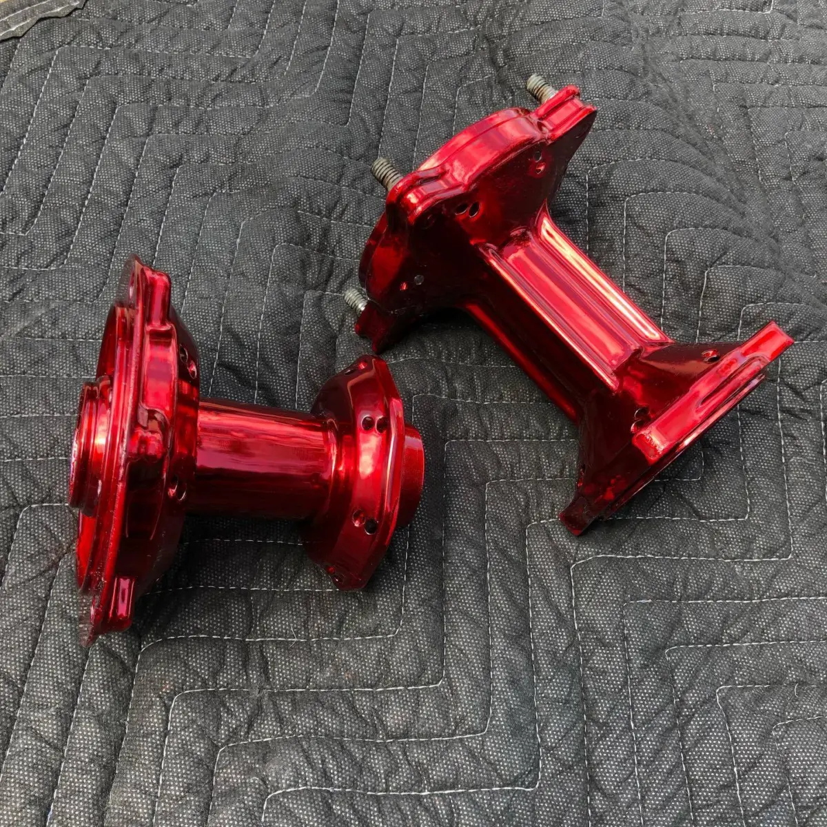 KLX-140 hubs coated Lollipop Red over real chrome