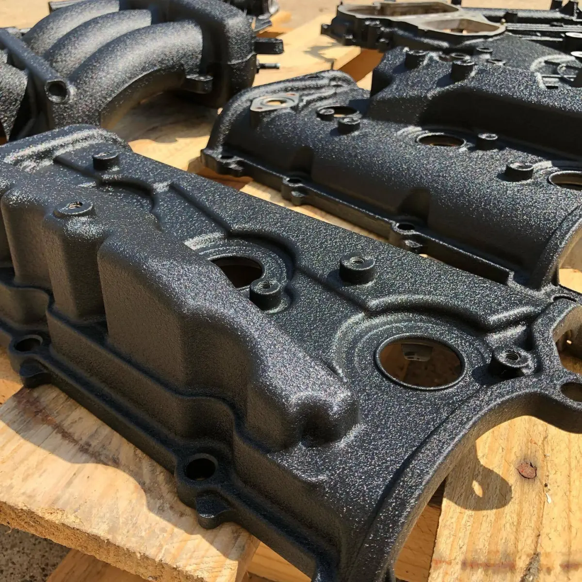 Wrinkle Black on a set of Nissan GT-R valve covers, intake and engine cover