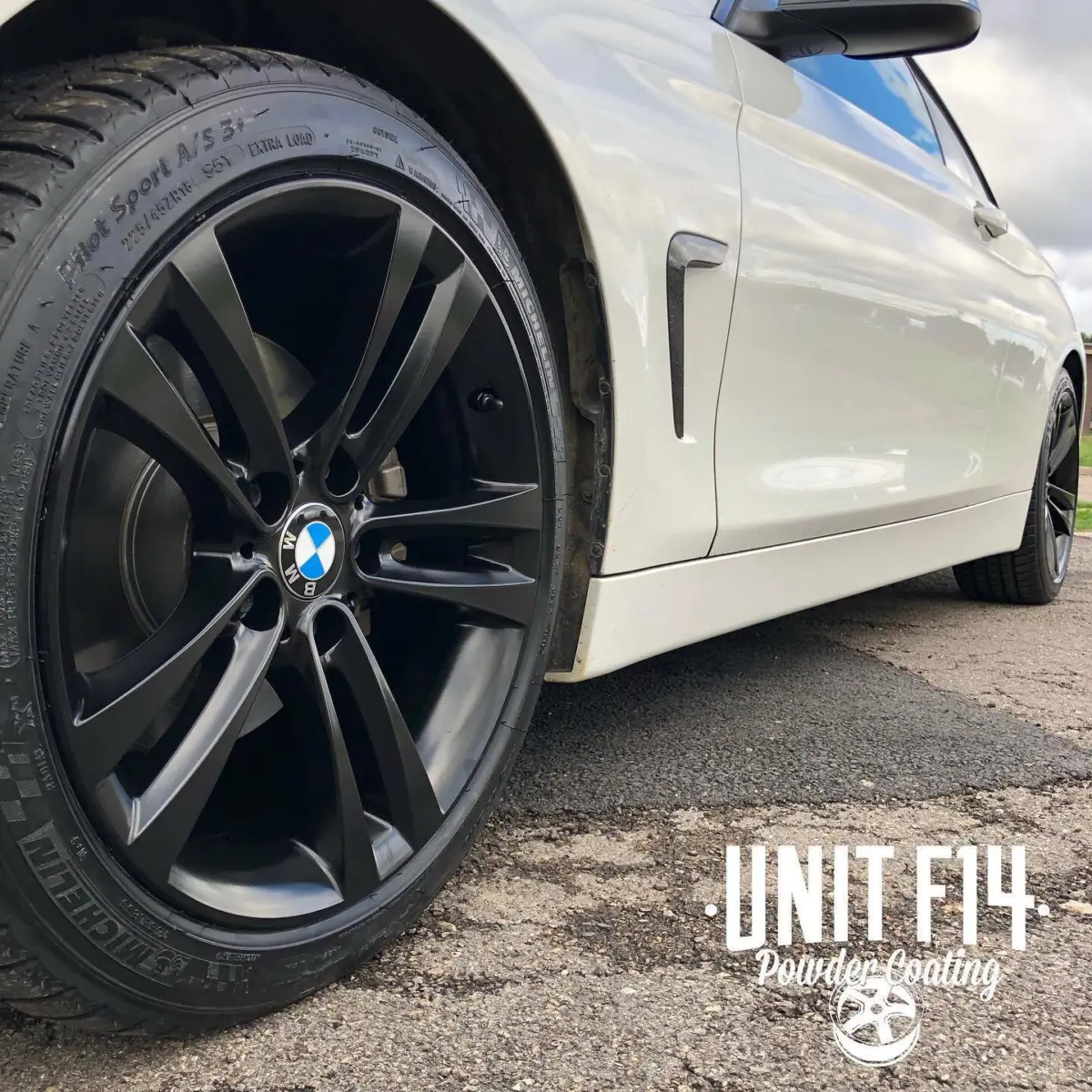 4 series BMW wheels refinished in Semigloss Black