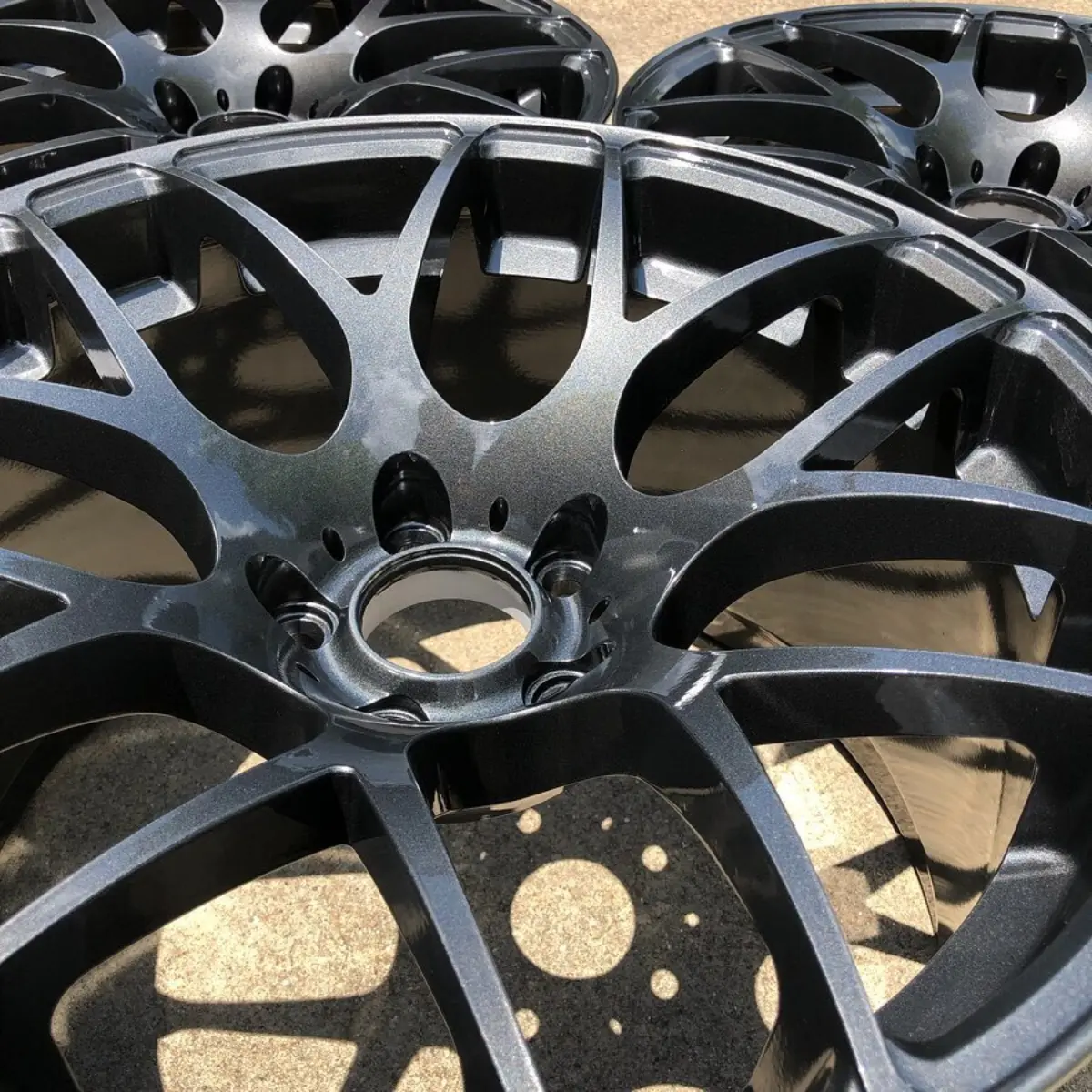 Thanks to @e90bmwe60 for letting us work our magic ! Wheels refinished in a Dark Metallic Gunmetal