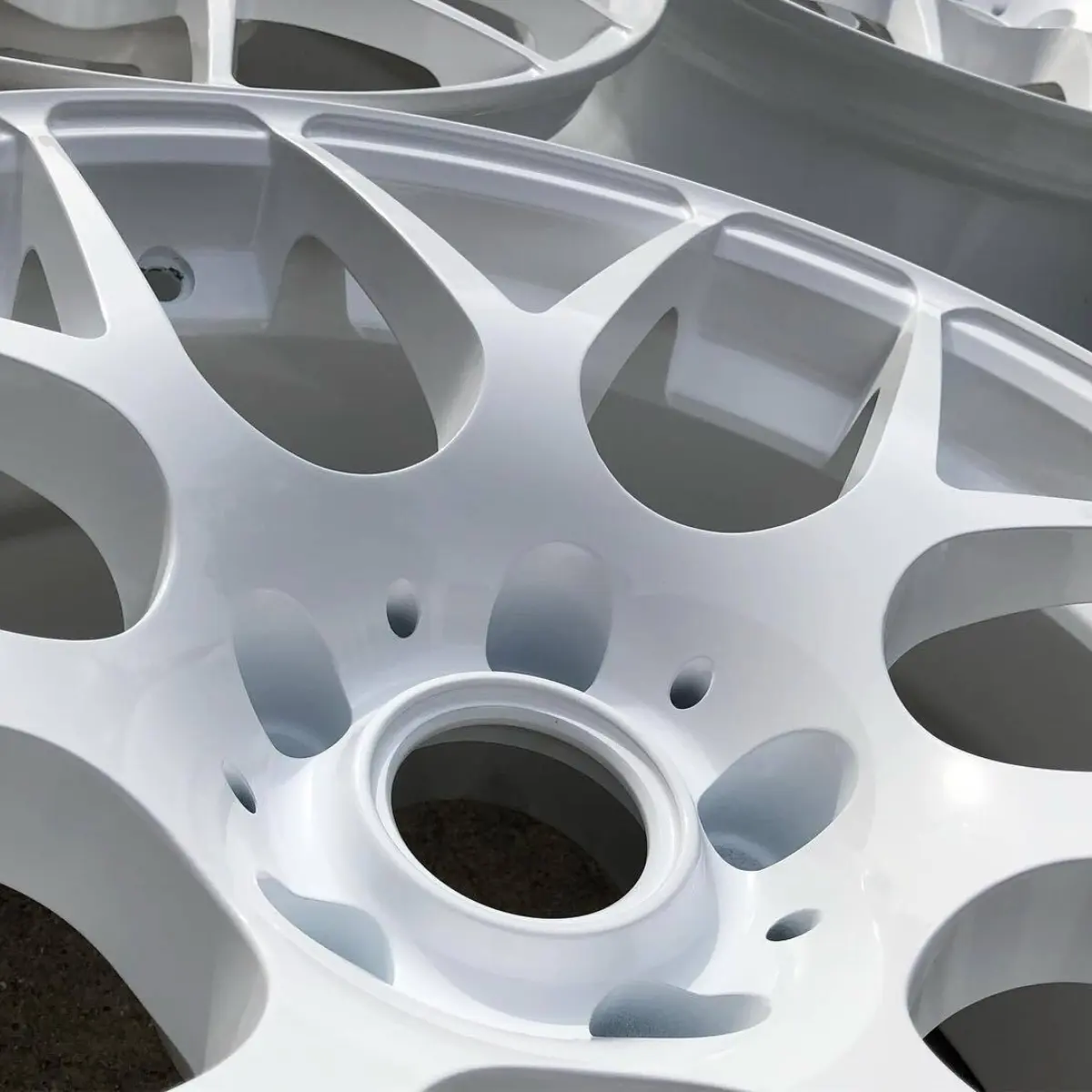 Avant Garde wheels refinished in High Reflective White for @j_speedz