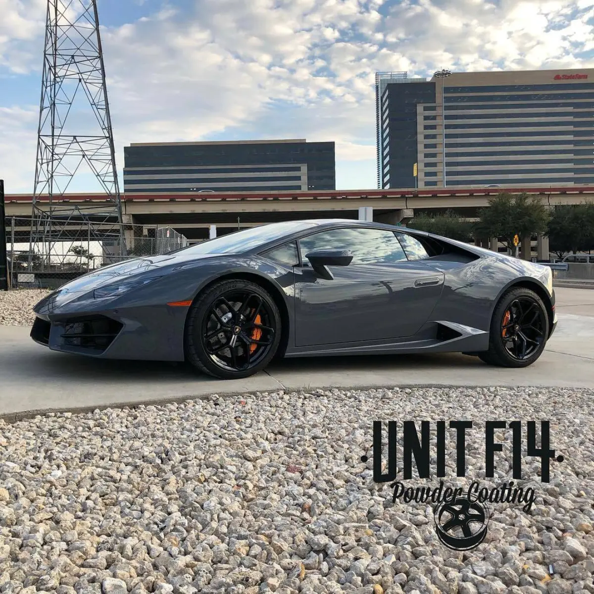 Lamborghini Huracan wheels powder coated Wet Black