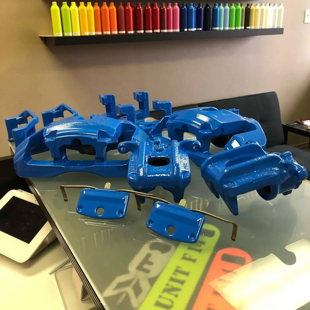 BMW F10 brake calipers refinished in RAL-5010