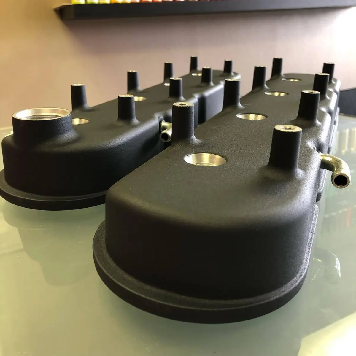 LS valve covers in Texture Black