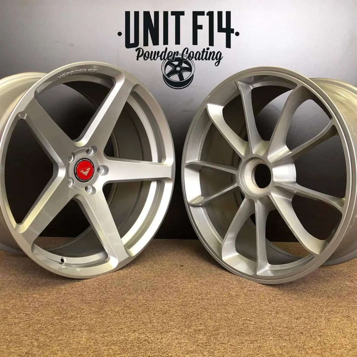 Porsche GT3 wheel on the right powder coated in a very close match to Vorsteiner’s silver on the left for @jp_euro