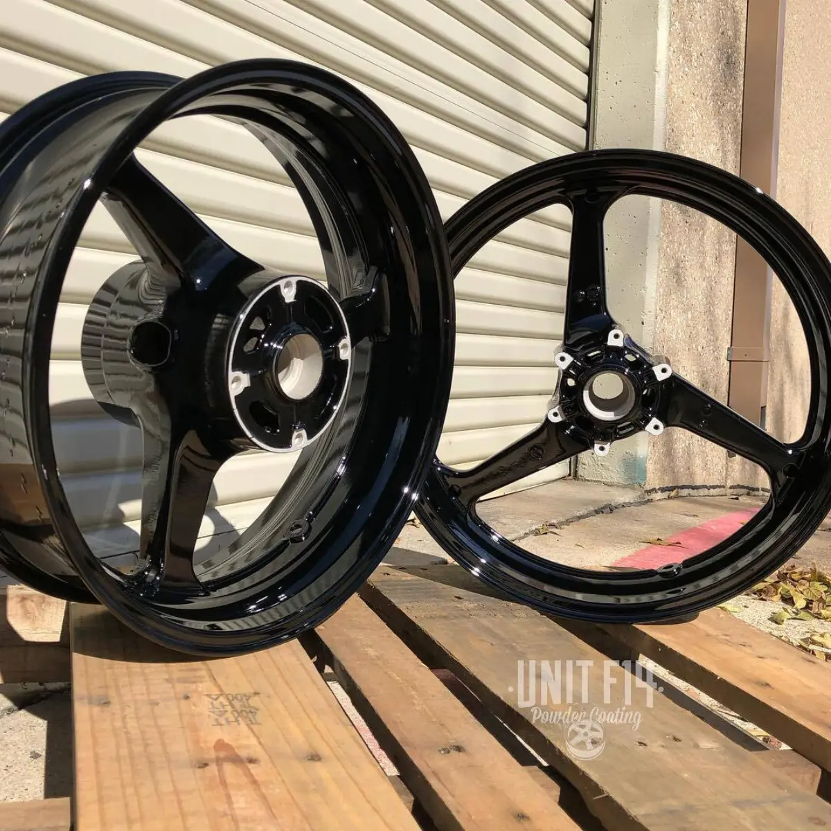 Sport bike wheels refinished in Wet Black