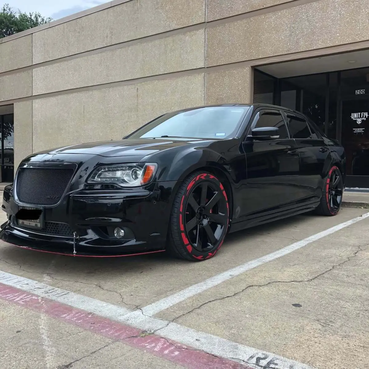 Swipe for before pictures. Chrysler 300 SRT wheels refurbished in Wet Black