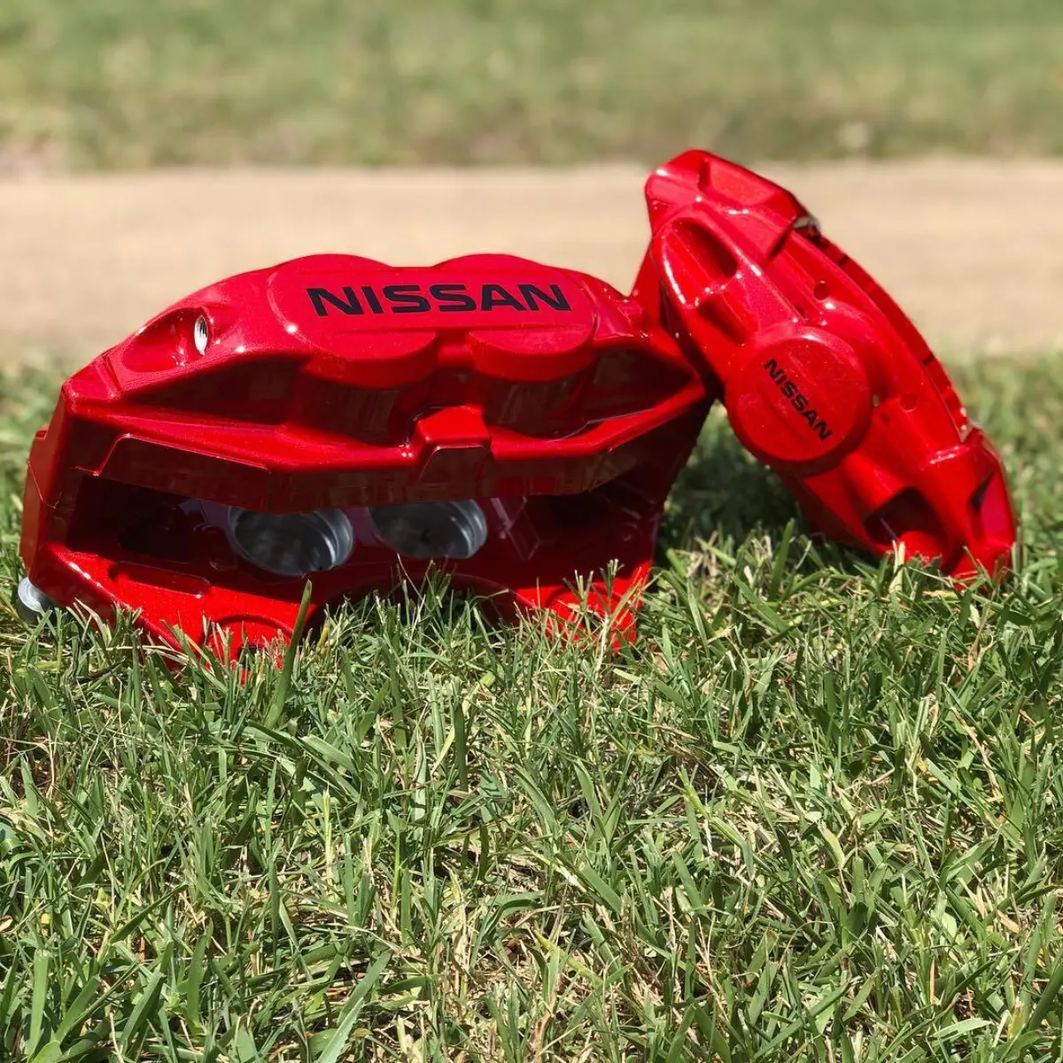 Akebono brake calipers in Illusion Red
