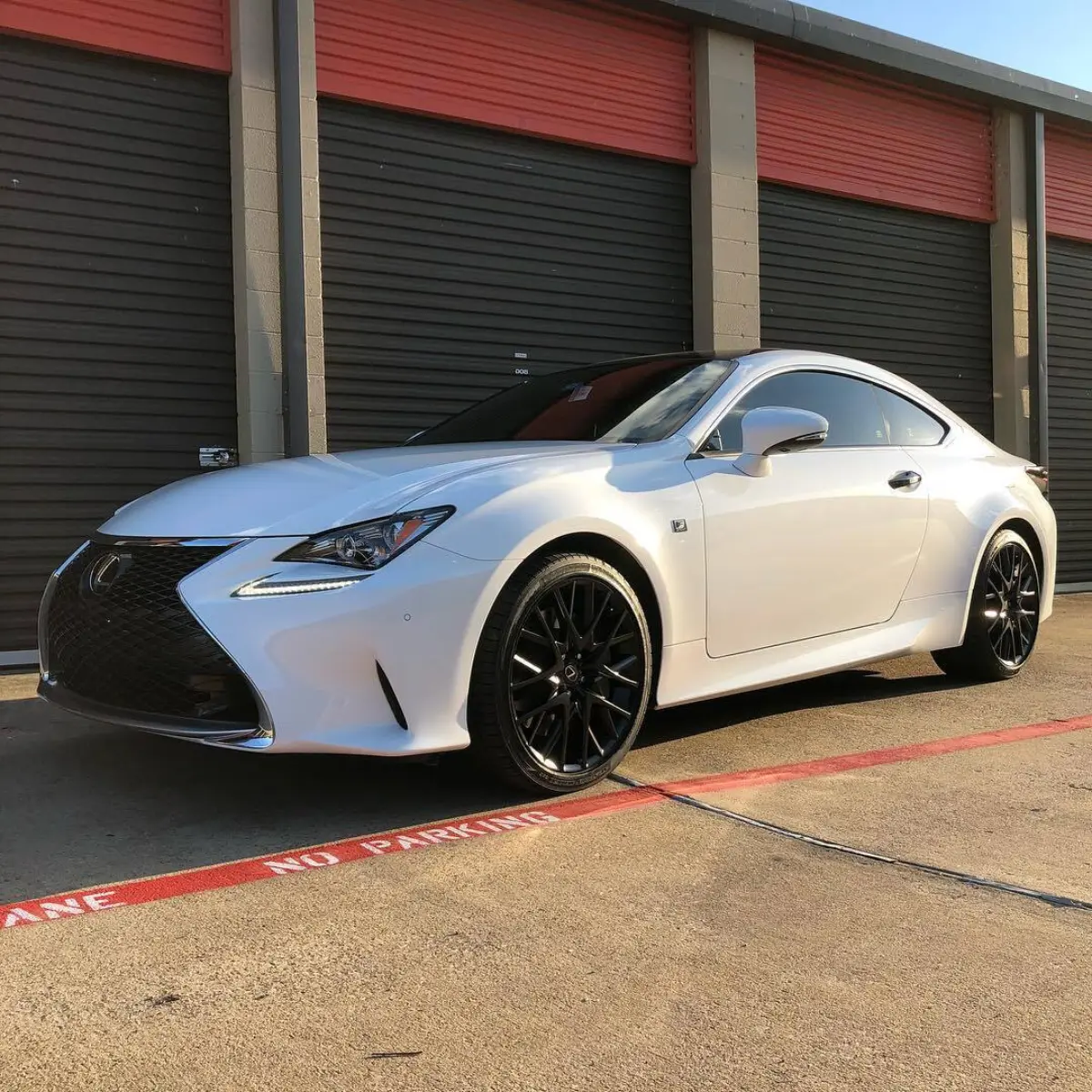 2017 Lexus RC with Semigloss Black wheels