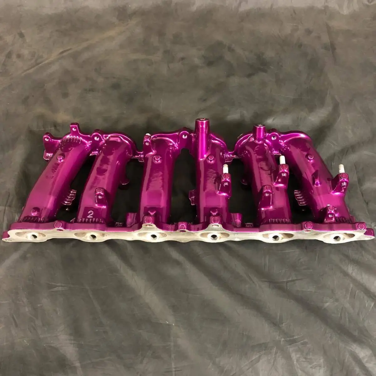 Intake manifold in anodized grape for @slow_2jz