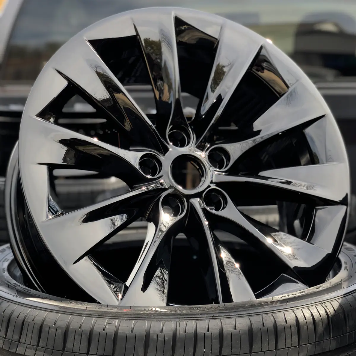 2018 Tesla Model S wheels powder coated Wet Black