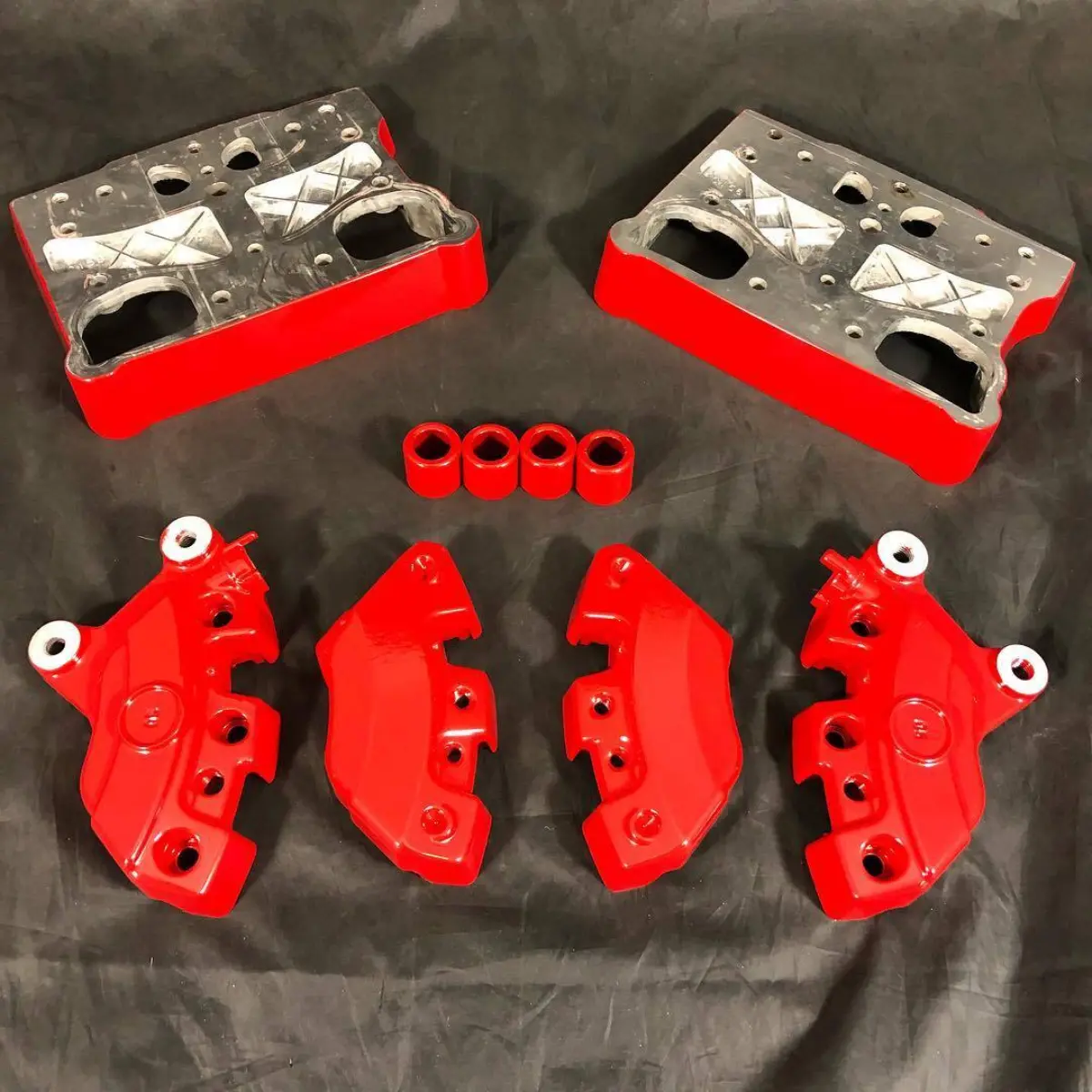 Harley Davidson rockers and brake calipers in Bengal Red