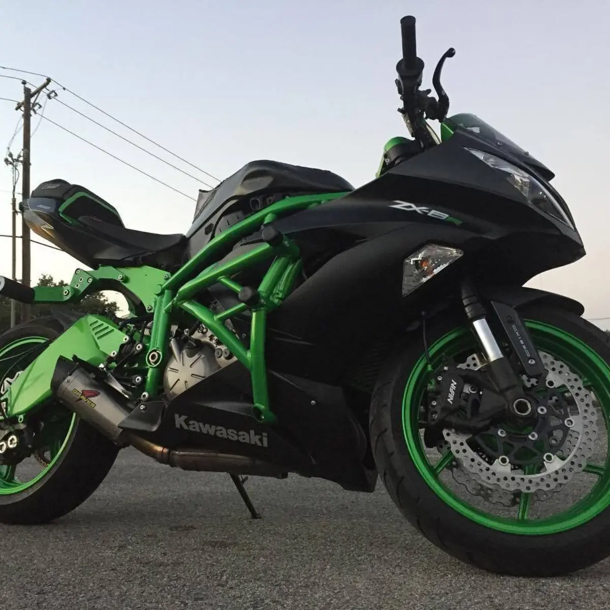Kawasaki ZX-6R in Illusion Green Ice