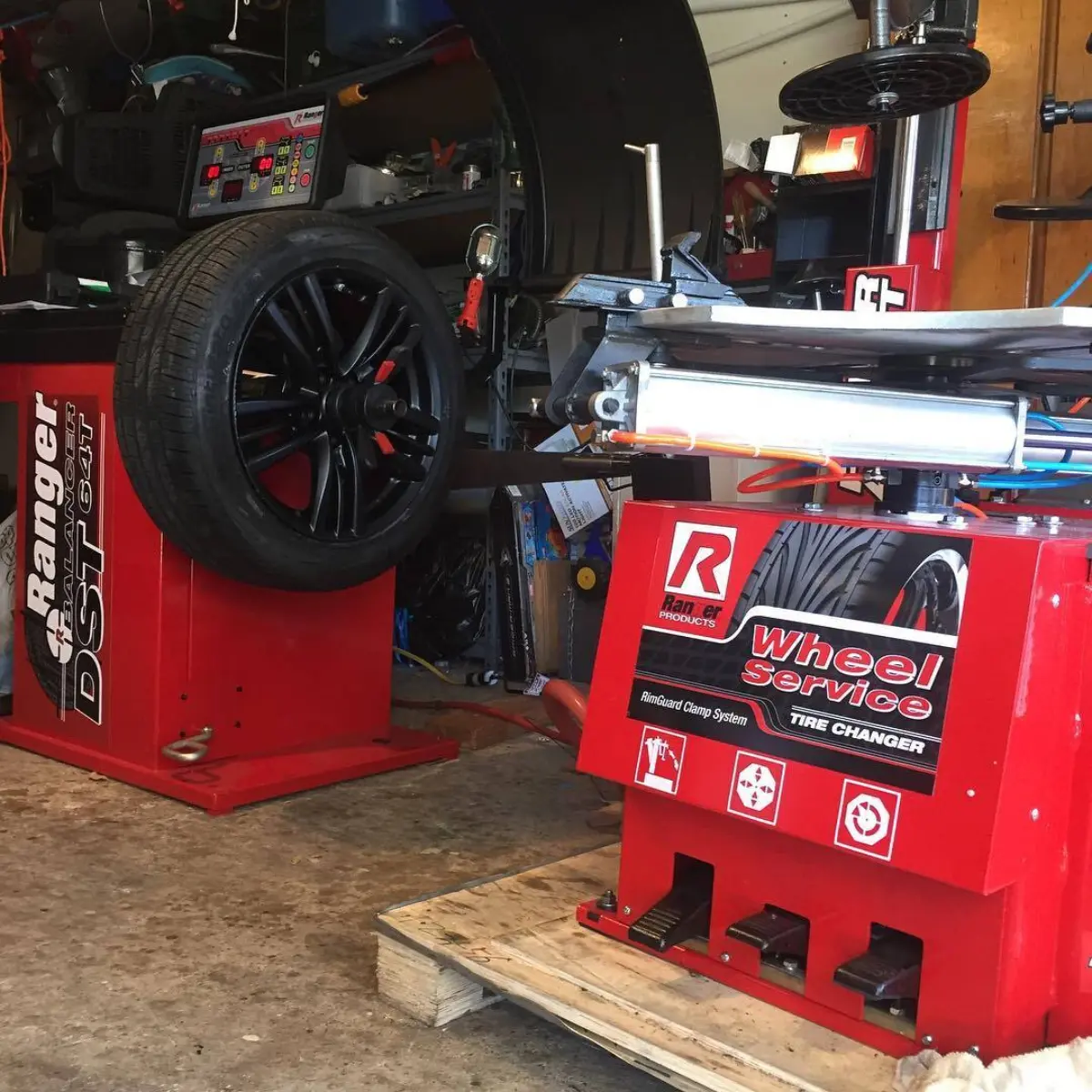 All 0's! Wrapping up a set in Matte Black for our vehicle drop-off service. Next day turn around in most cases! Contact us to schedule an appointment today!