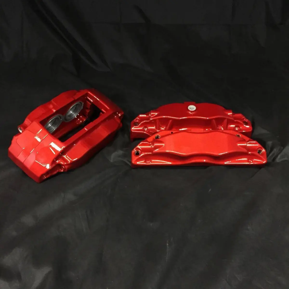 Brembo brake calipers in Illusion Red. red