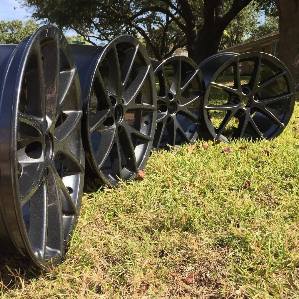 Corvette wheels in Cadillac Grey with clear