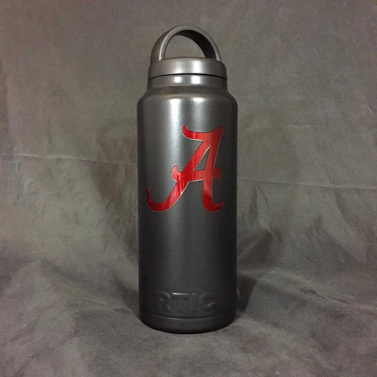 Roll tide! Alabama 36oz RTIC bottle in Matte Black with Illusion Cherry logo