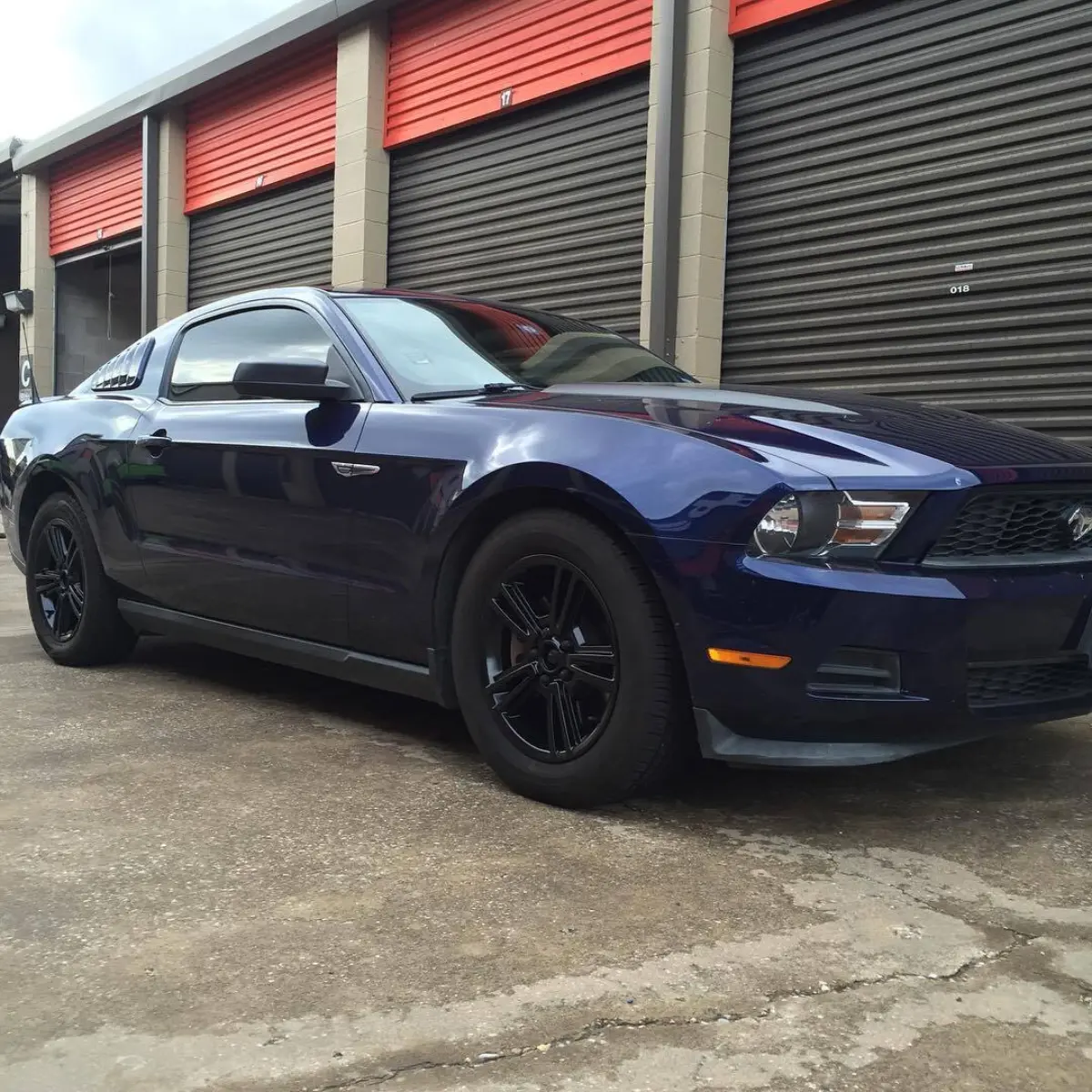 2011 Ford Mustang with Paccar Black Semigloss