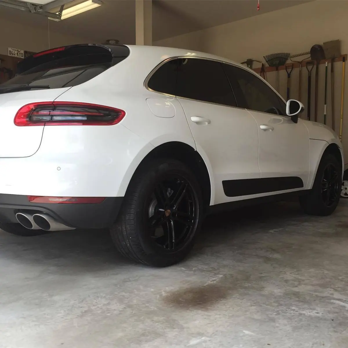 Home Service wrapped up on this 2017 Porsche Macan. Wheels powder coated in PacCar Semi-Gloss Black and finished with black center caps, tpms nuts, and wheel weights