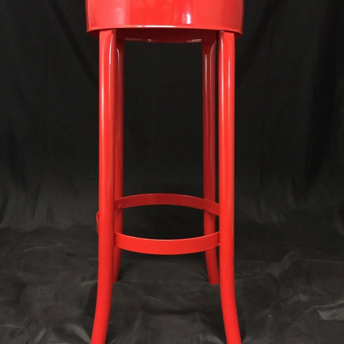 Stool in RAL 3020