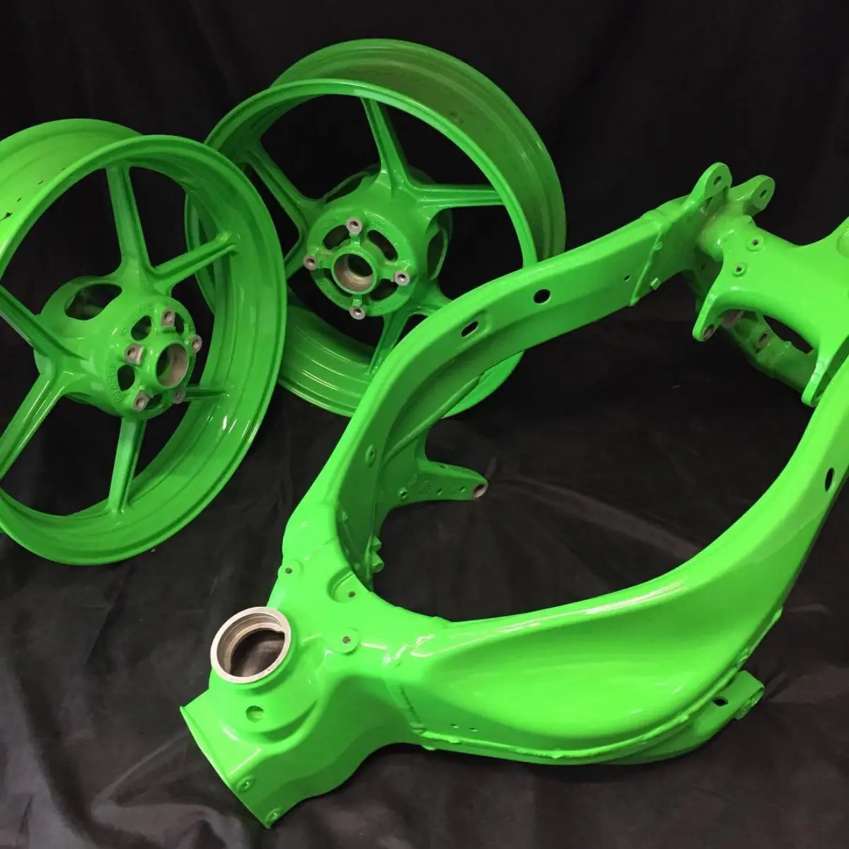 Kawasaki 636 Frame and Wheels in Energy Green with Clear Vision