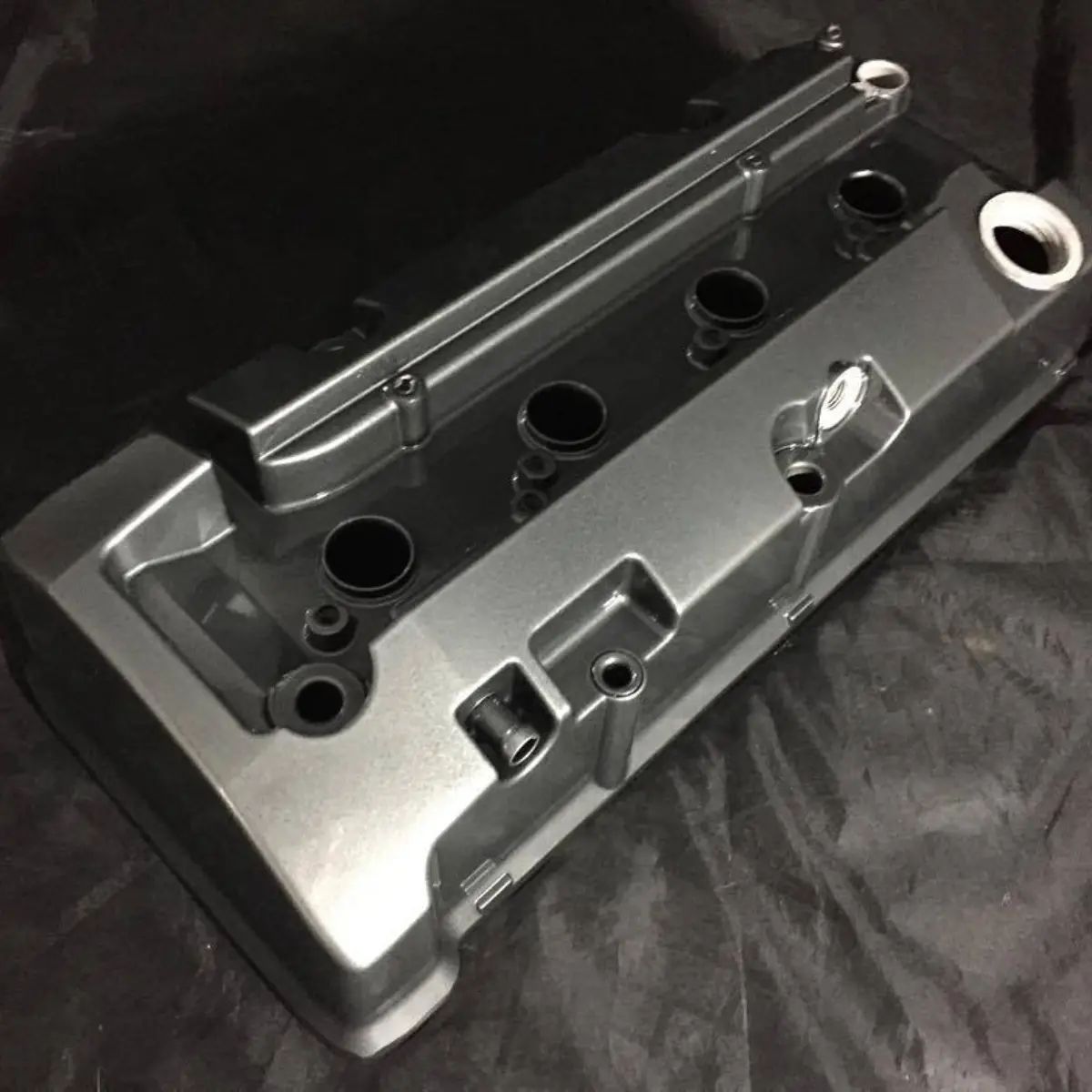 Honda S2000 valve cover in black chrome