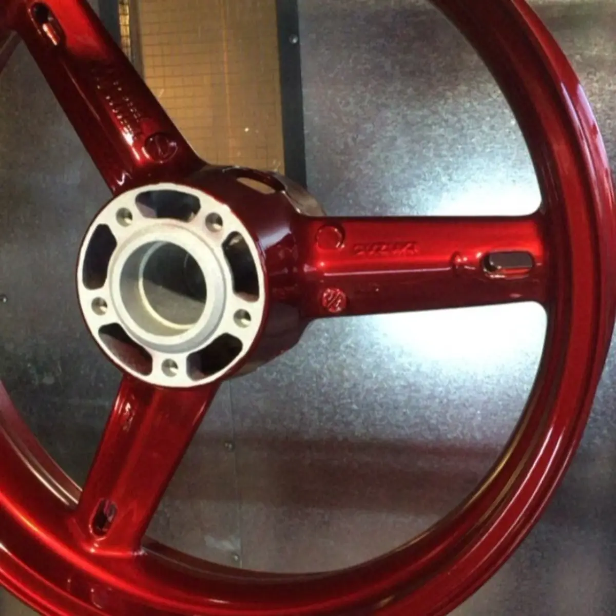 Lollipop red