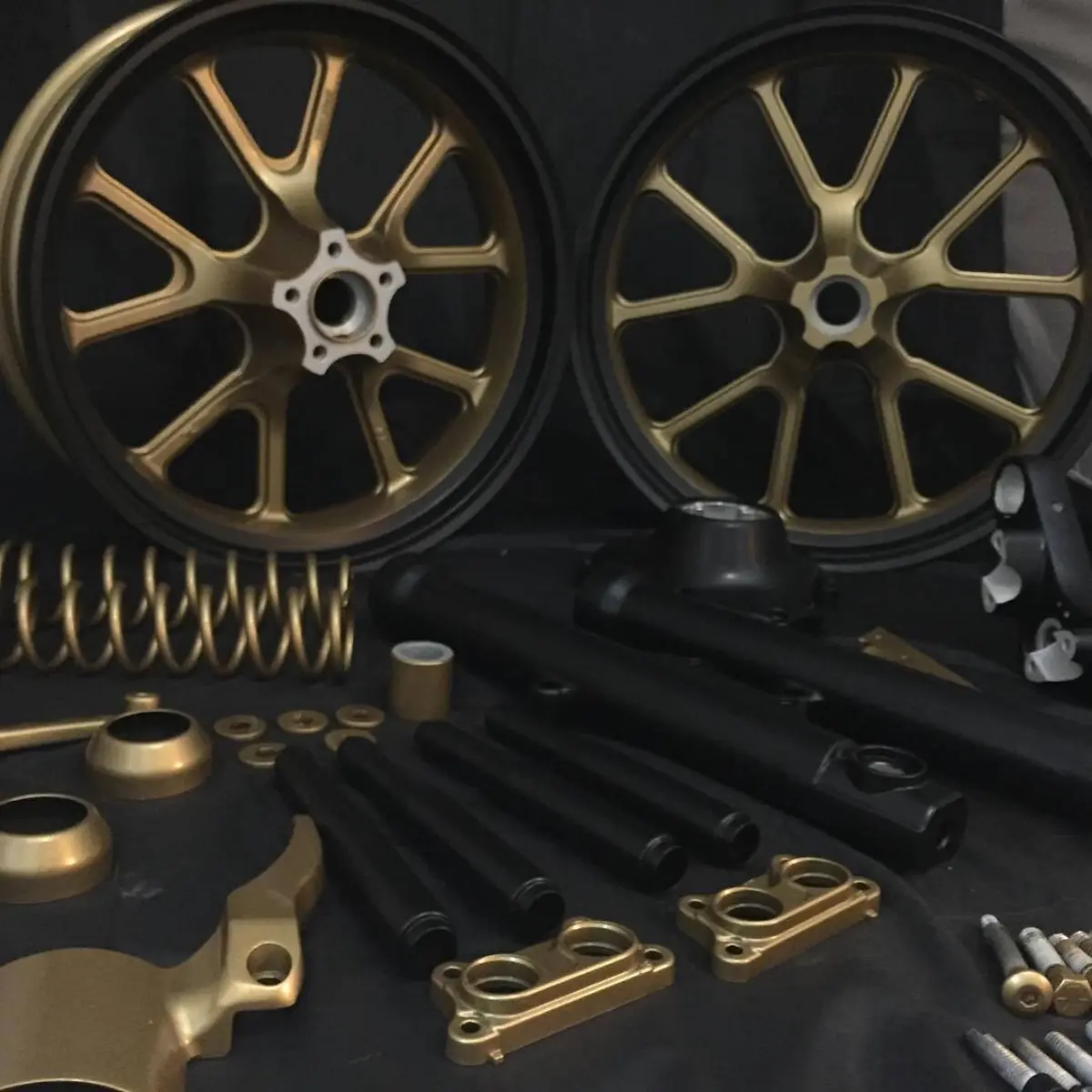 A little 2-tone action. Flat black and prismatic gold with a satin clear