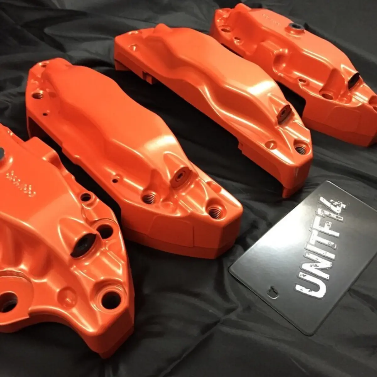 Fire orange
TL-S Brembo calipers for by @visionautoworks