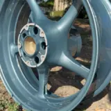 Your new color is calling! Sport bike wheels refinished in Bombastic with High Gloss Clear @prismaticpowders